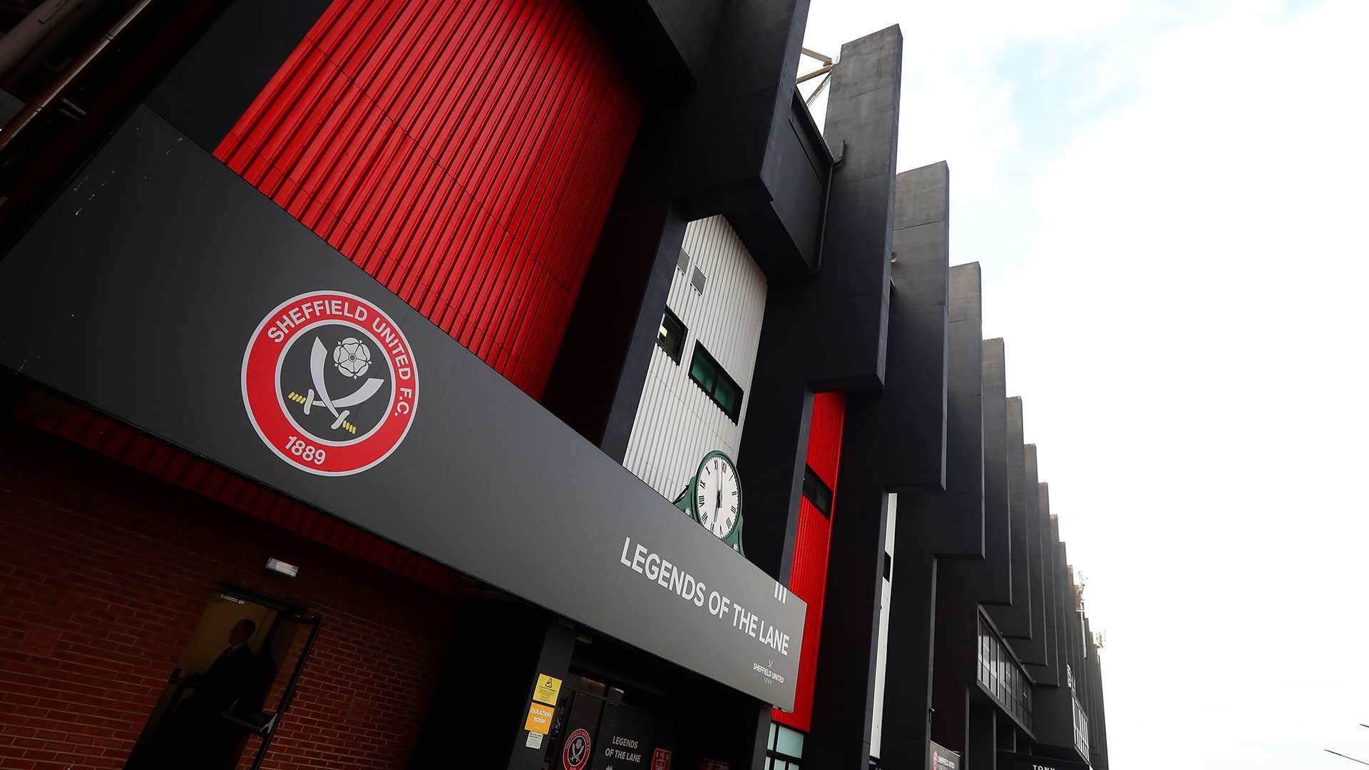 国足需更加 国足需更加